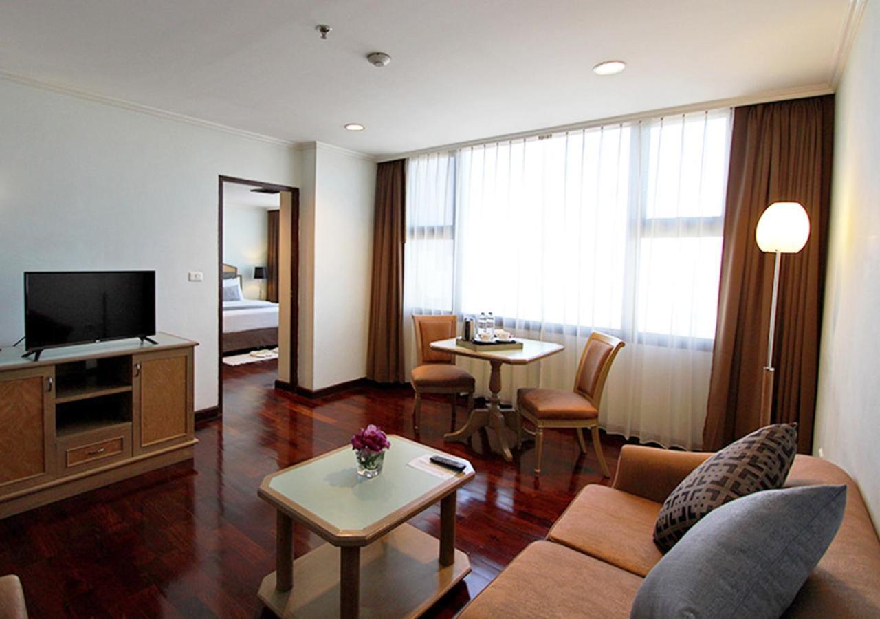 Grand Tower Inn Rama 6 Bangkok Bagian luar foto