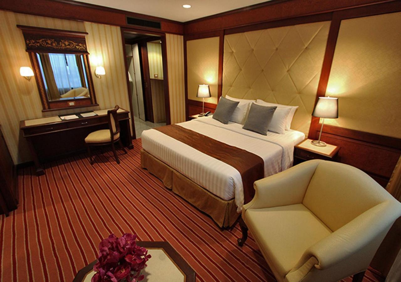 Grand Tower Inn Rama 6 Bangkok Bagian luar foto